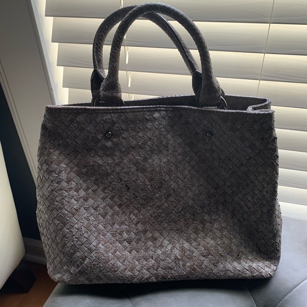 Cute purse..snake material .